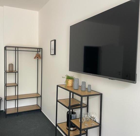 住宿加早餐  Apartmány Hrázní