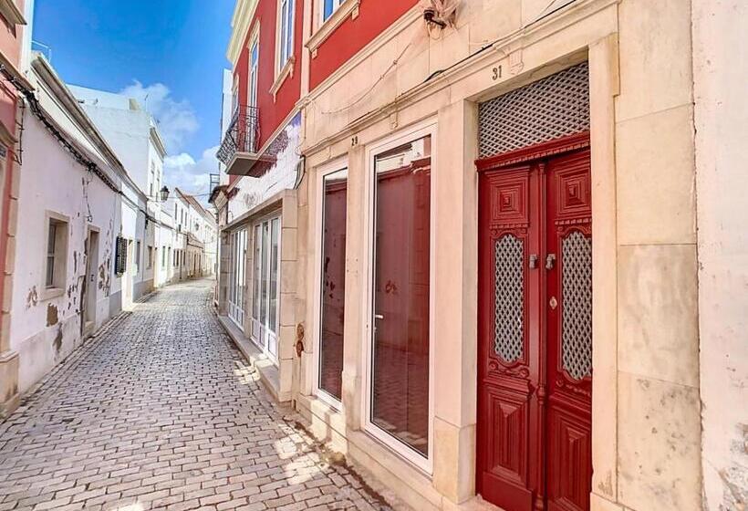 تختخواب و صبحانه Casa Noava