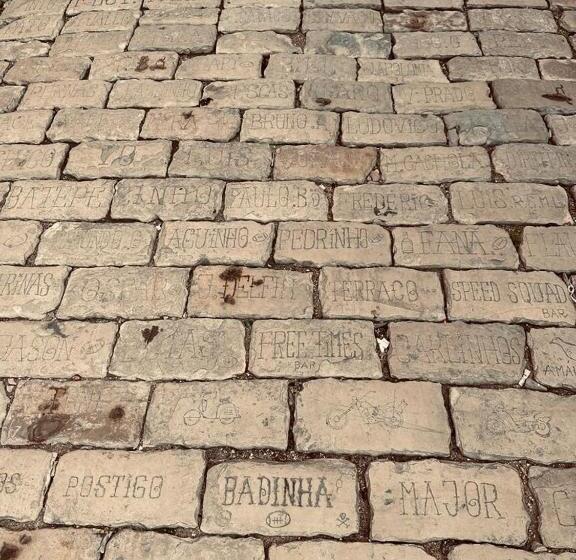 تختخواب و صبحانه Casa Noava