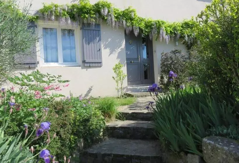 تختخواب و صبحانه Chez Pierre Et Caroline
