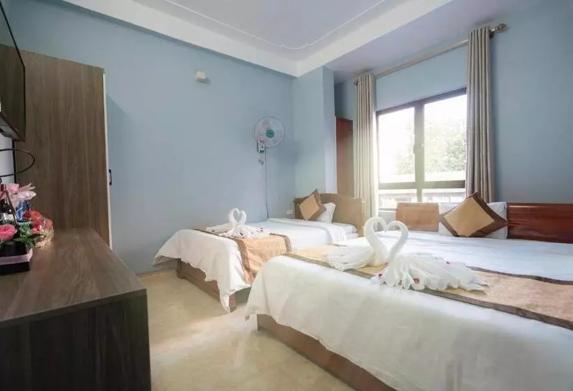 Ha Long Fancy Hostel With Vegetarian And Vegan Restaurant