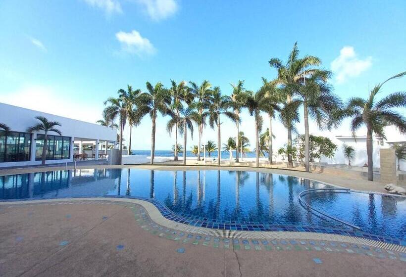 Hotel เจ้าหลาว ซีบรีส รีสอร์ท