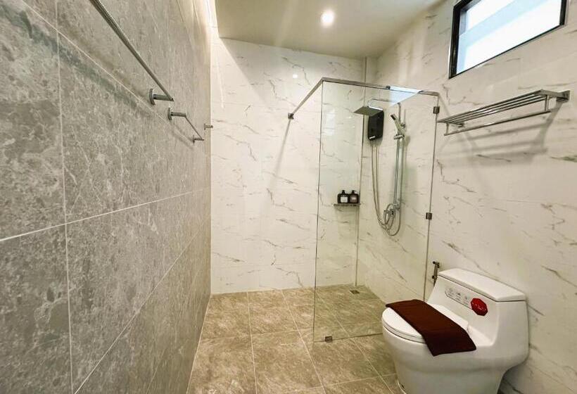 Hotel เจ้าหลาว ซีบรีส รีสอร์ท