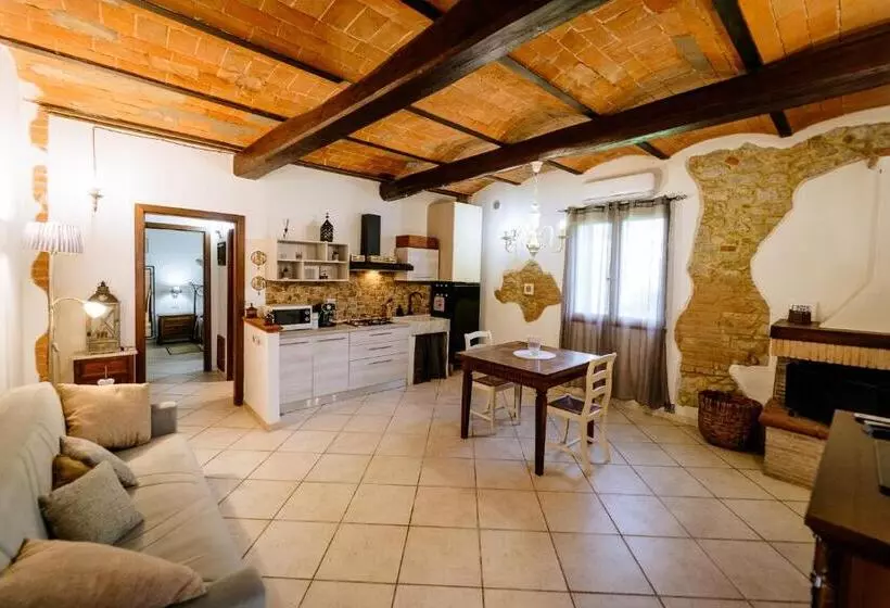 هتل Agriturismo Podere Bellavista