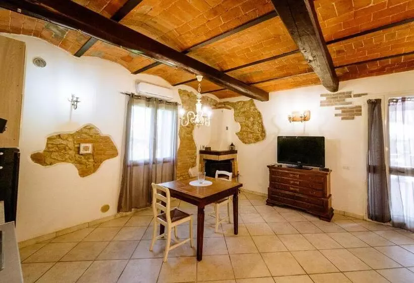 هتل Agriturismo Podere Bellavista