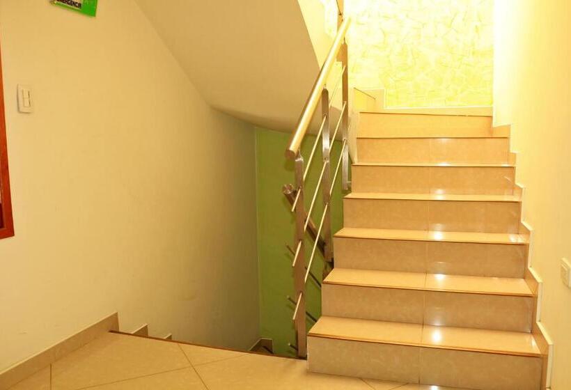 Hotel Camelia Real Briceño