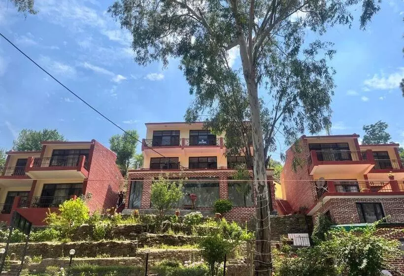 Hotelli Crestmont Snow View Resort Ranikhet
