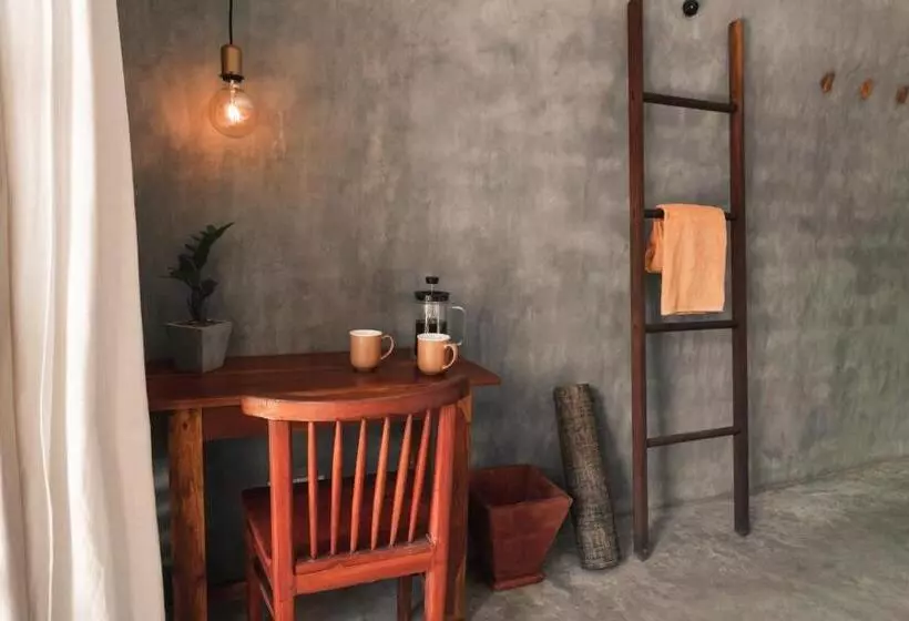 ホテル Jamu Surf Lodge
