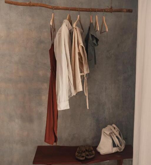 Отель Jamu Surf Lodge