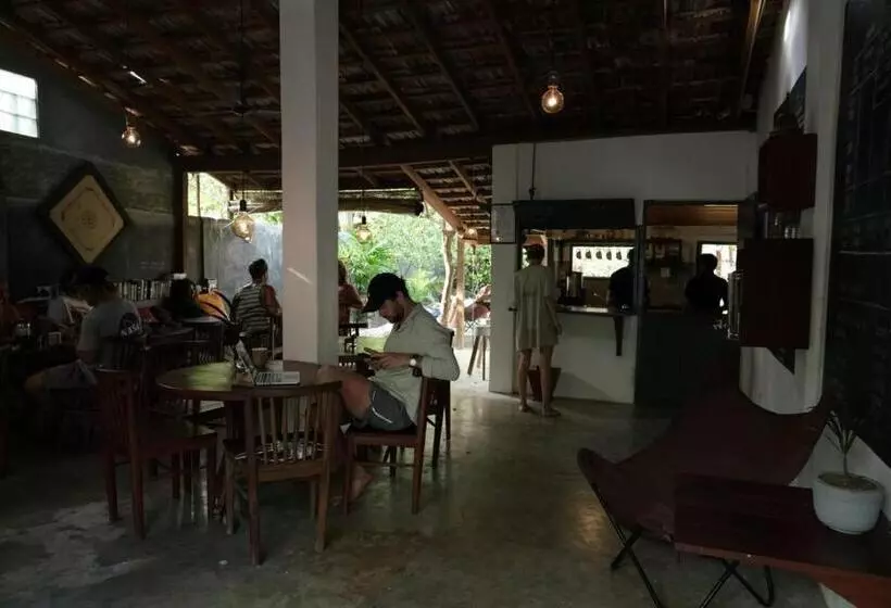 ホテル Jamu Surf Lodge