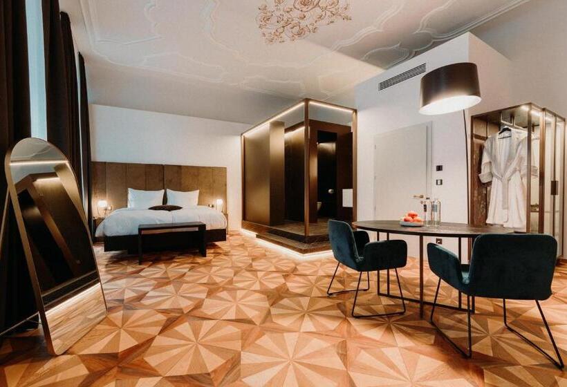 هتل Meta Suites Historic City Living