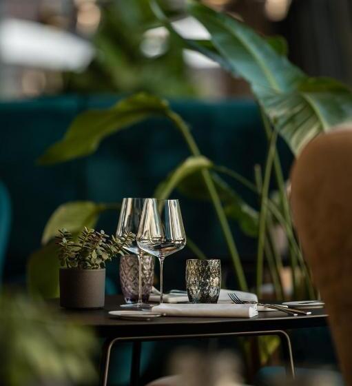 هتل Meta Suites Historic City Living