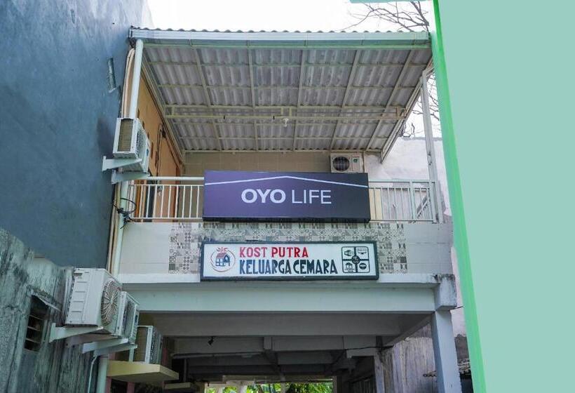 فندق Oyo Life 2619 Kost Keluarga Cemara