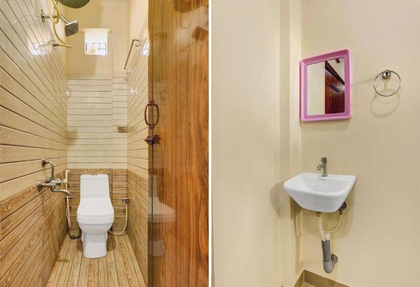 Отель Oyo M M Residency