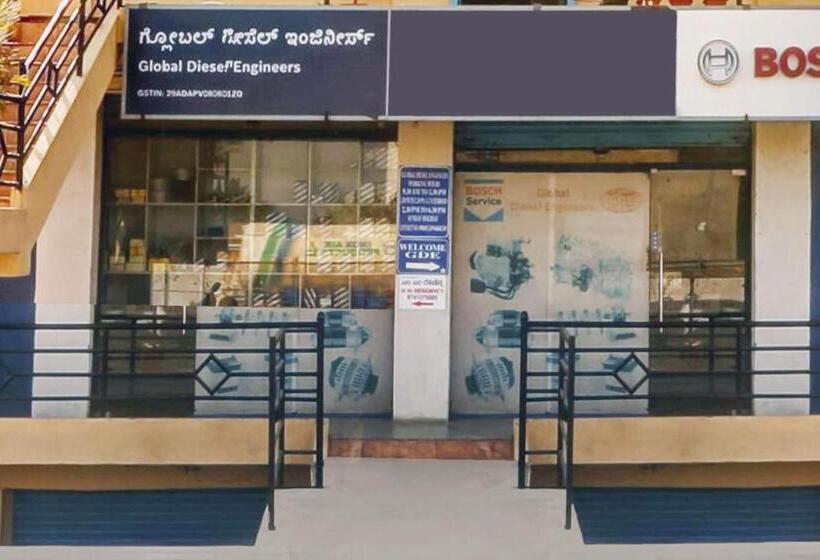 Отель Oyo M M Residency