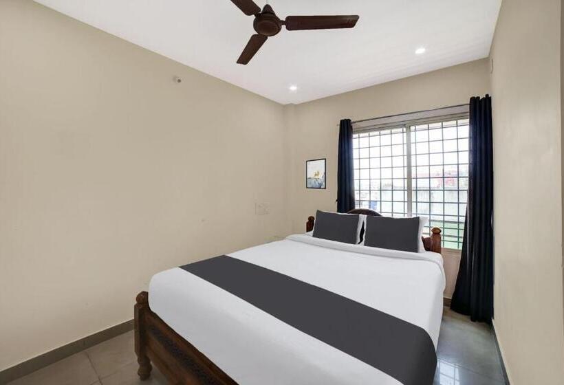 Отель Oyo M M Residency