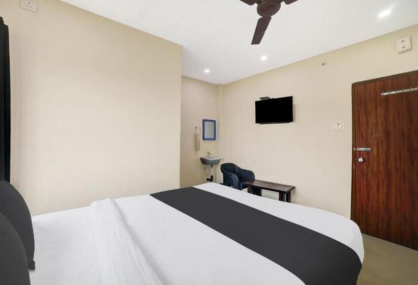 Отель Oyo M M Residency