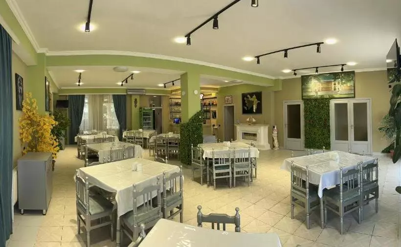 مُتل Dost Evi