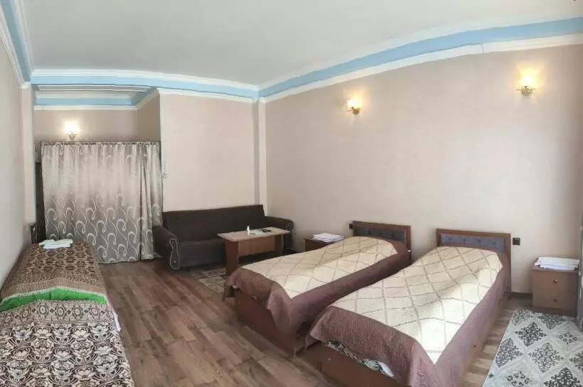 مُتل Dost Evi
