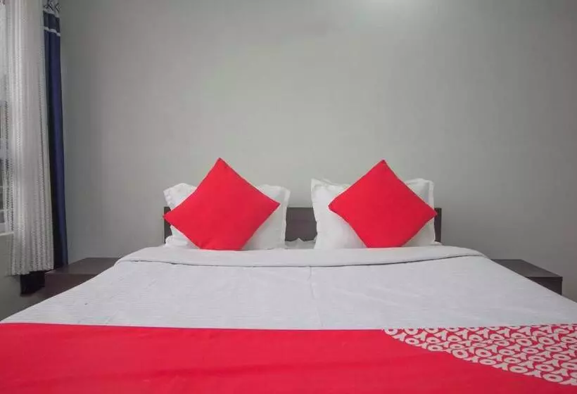 O 35610 Hotel Shayabong