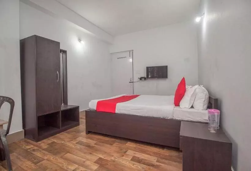 O 35610 Hotel Shayabong