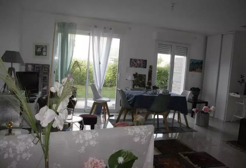 Majatalo Entre Terre Et Mer