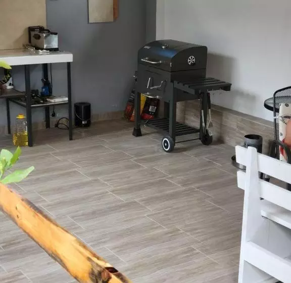 پانسیون Guest House Petrovi