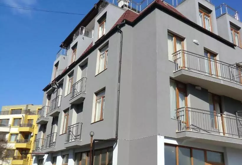 پانسیون Guest House Petrovi