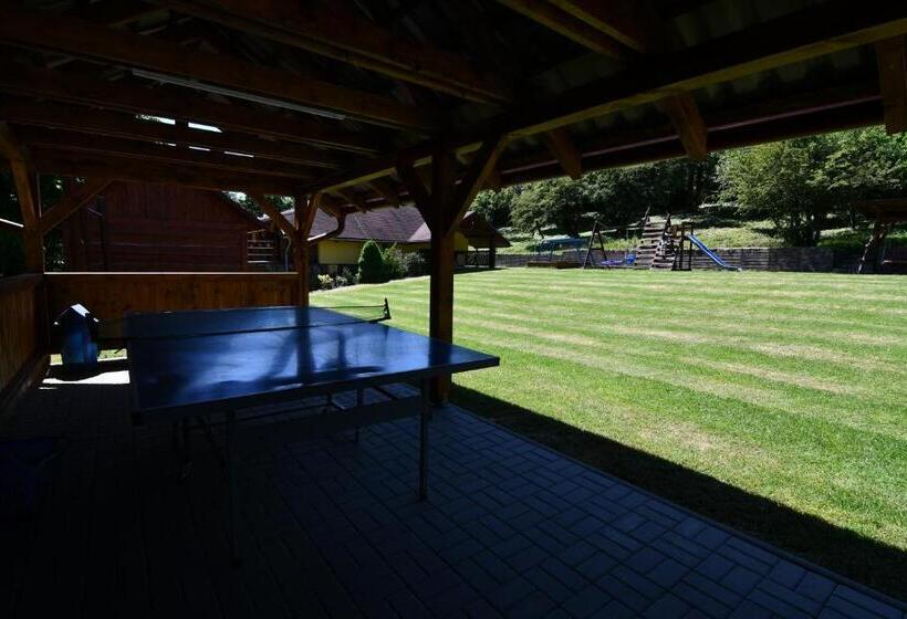 ペンション Penzión Hôrka