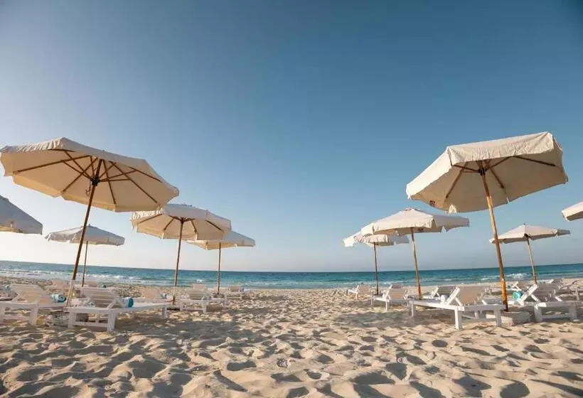 Grand Waha Resort