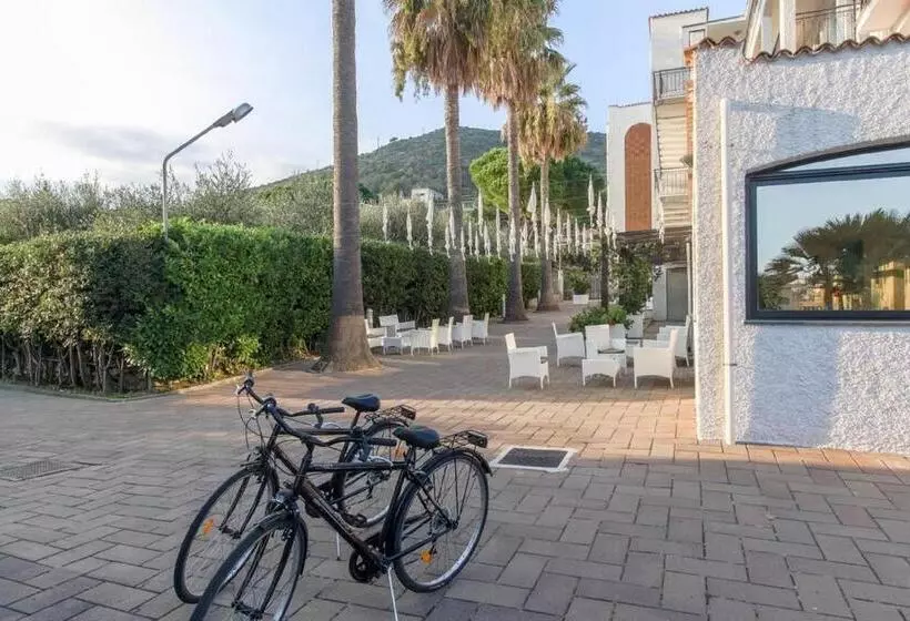Liguria Apartments