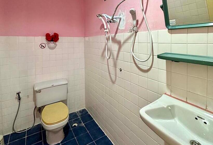 Bed and Breakfast Sea View Jomtien Guest House