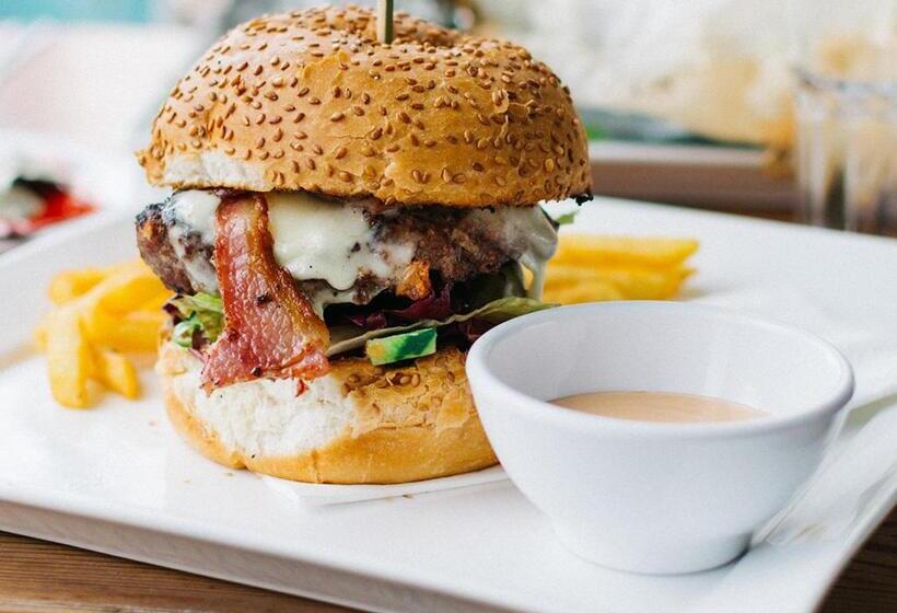 Bed and Breakfast Sea View Jomtien Guest House