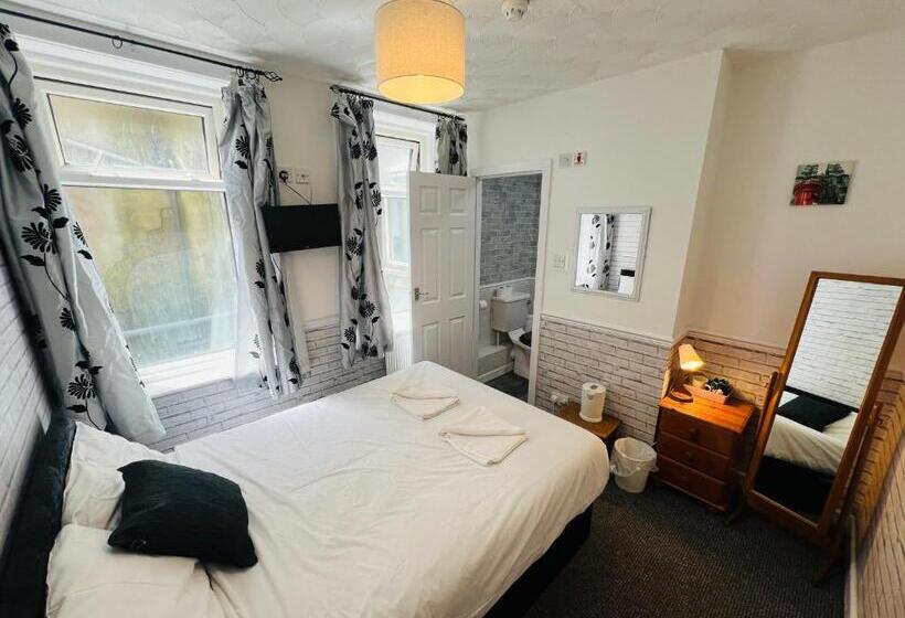 مبيت وإفطار Tower Central Hotel Albert Road