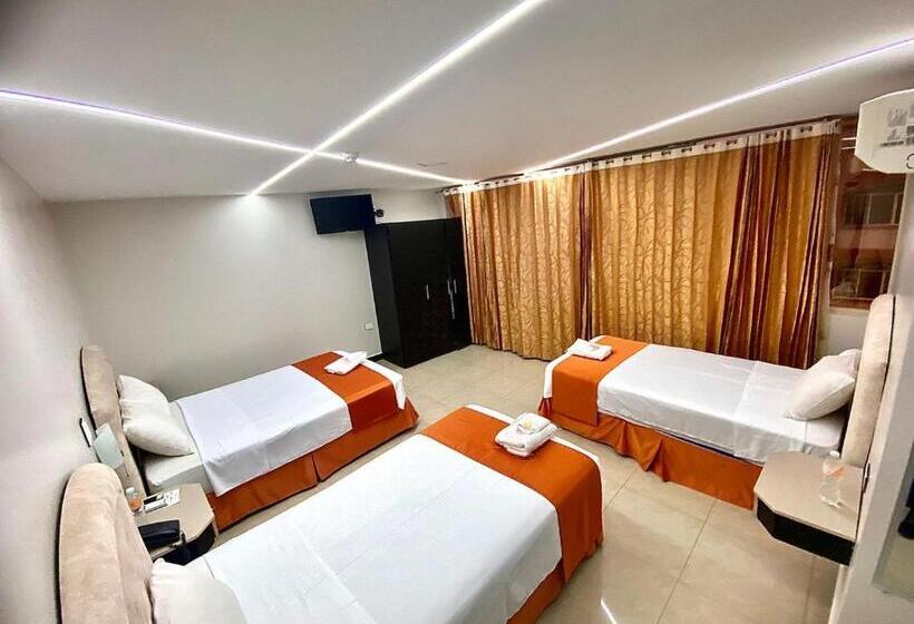 Britney Hotel Machala