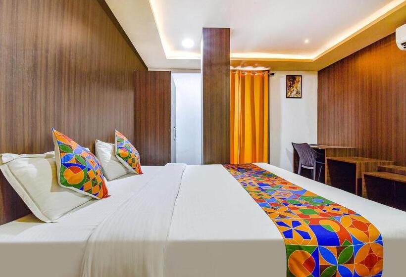Fabhotel Tak International