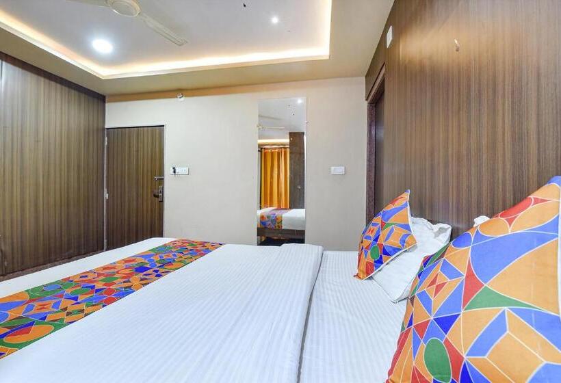 Fabhotel Tak International