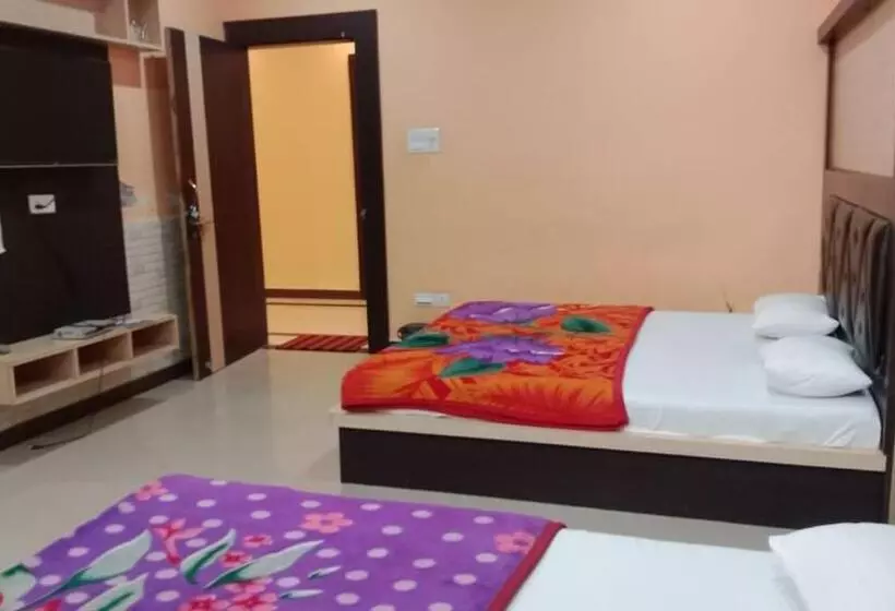 Hotelli Goroomgo Parvati Residency Madhya Pradesh
