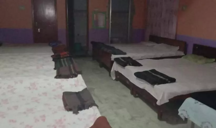 Hotelli Goroomgo Parvati Residency Madhya Pradesh