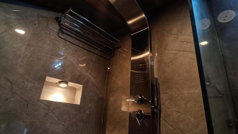 בית מלון כפרי Heaven S View B&b Dharamshala