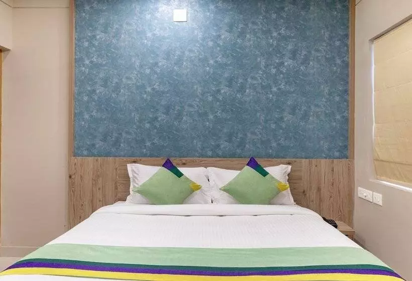 Hotelli Treebo Sreepathi Prayag Apartments