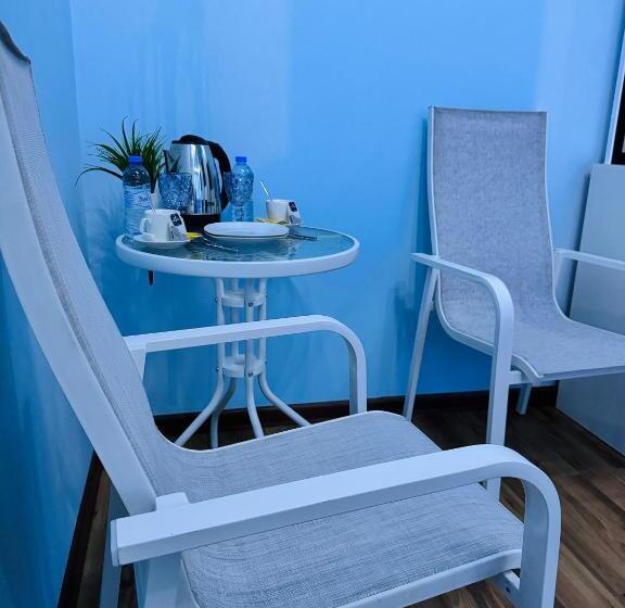 Пансион Garden Evn Airport