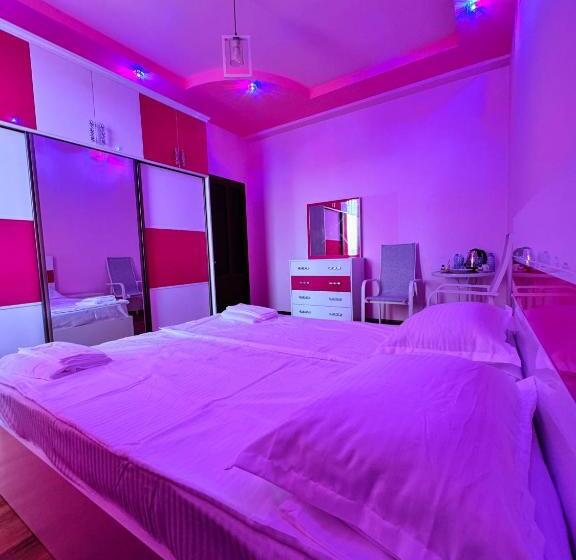 Пансион Garden Evn Airport