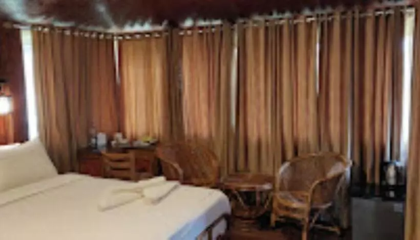 Porcupine Castle Resort Coorg, Pollibetta