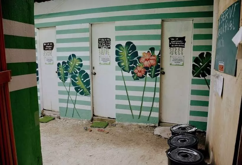 ユースホステル Malapascua Budget Inn Mbi Dive Center