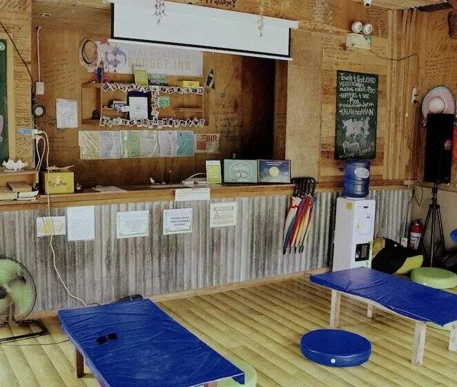 ユースホステル Malapascua Budget Inn Mbi Dive Center