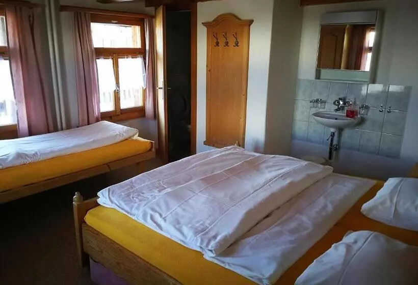 Aamiaismajoitus (B&B) Juhui Flumserberg