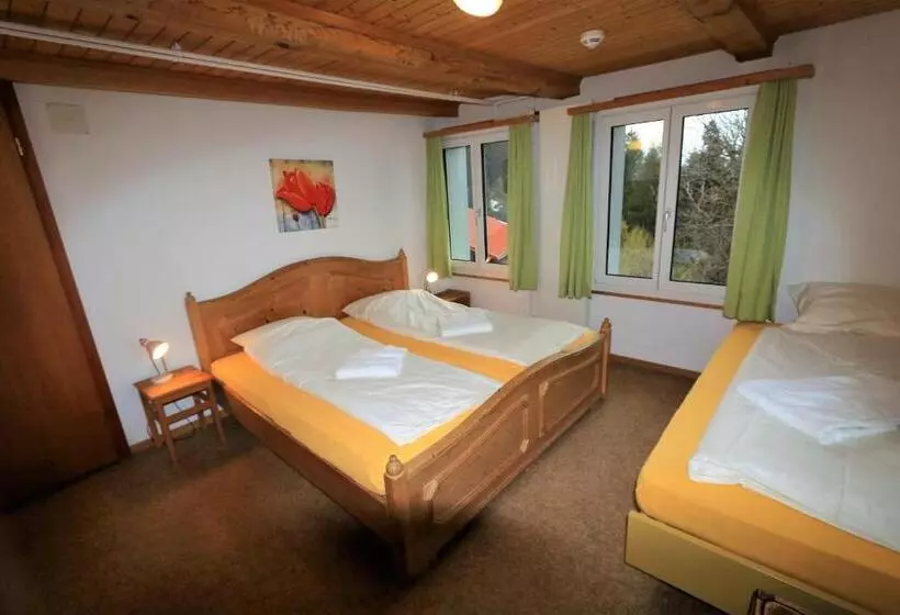 Aamiaismajoitus (B&B) Juhui Flumserberg