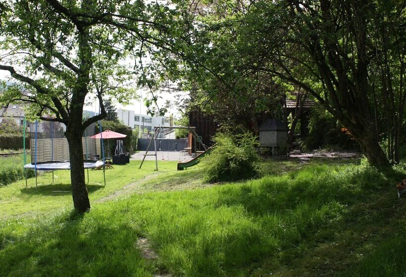 민박 La Ferme Des Fées