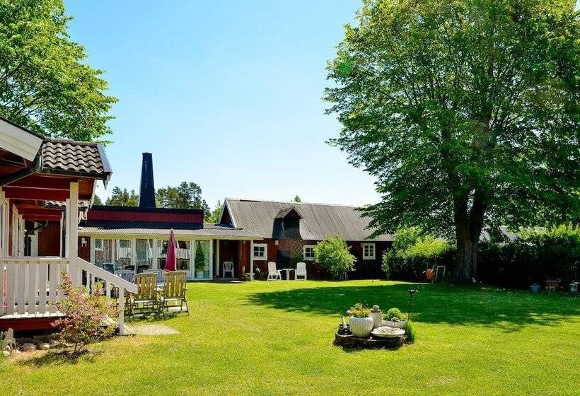 Alvaret Hotel & Hostel